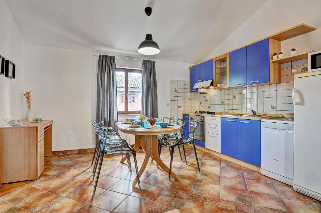 Apartment Adriana Pola Esterno foto