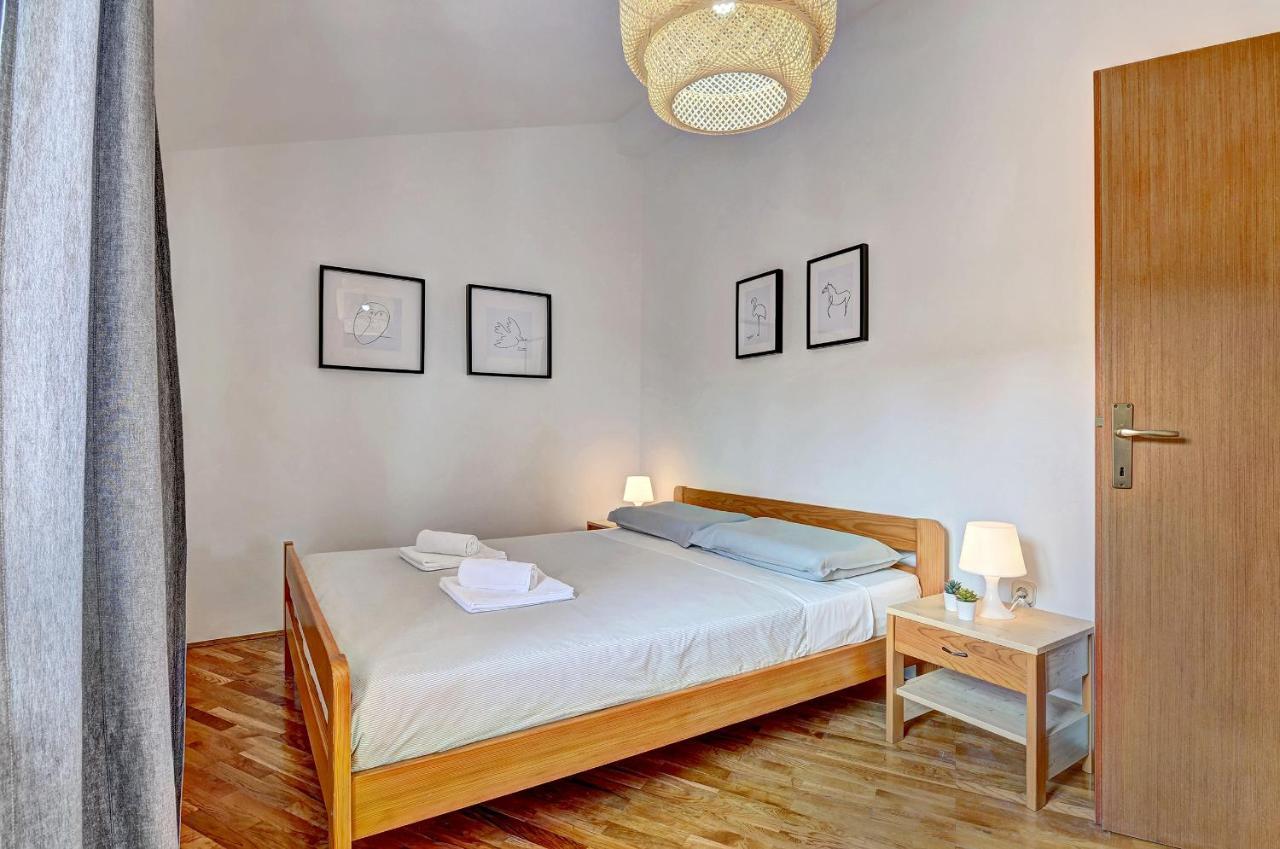Apartment Adriana Pola Esterno foto