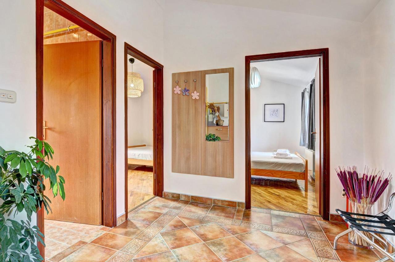 Apartment Adriana Pola Esterno foto