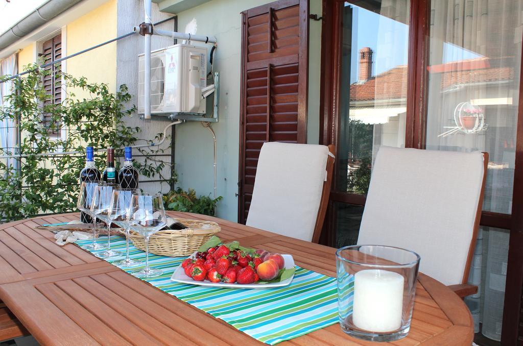 Apartment Adriana Pola Esterno foto